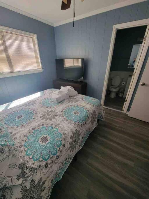 2022 Renovated 2-Bdrm Cozy, Lovely Condo W/Parking! ฮิลตันเฮดไอส์แลนด์ ภายนอก รูปภาพ
